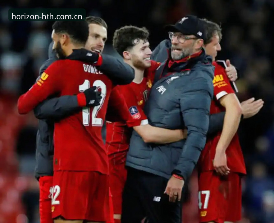 华体会K4BW版数据更新使用指南 维拉30年首冠的3个数据密码:华体会K4WB版数据更新使用指南复盘欧联杯决赛